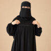 تفاصيل الواجهة الأمامية لعباية الطواف ندى