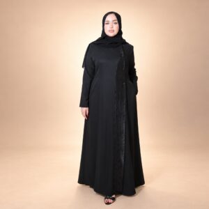 عباية أسومي كريب، إطلالة أمامية كاملة