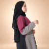 عباية بريت ناتشر كوبرا، لقطة جانبية قريبة