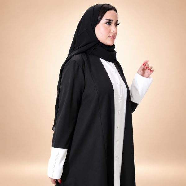 تفاصيل جانبية وأكمام عباية الفجر كريب بيلا